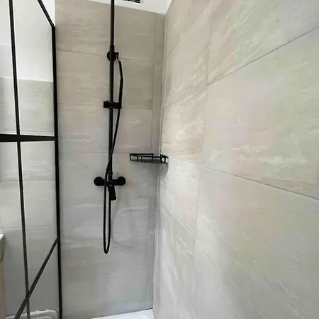 Appartement Appt 62m2 Cosy Et Calme A 5 Min Du Parc Montjuzet